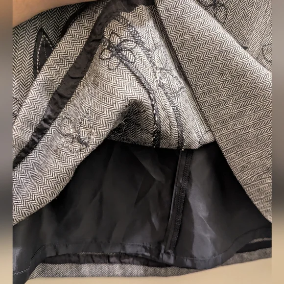 Jones New York Country Wool Blend Black/White Herringbone Embroidered Skirt- 6 - Picture 7 of 12